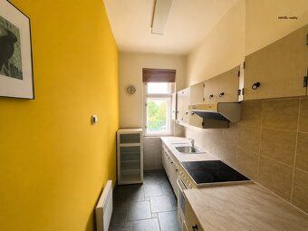 BYT 3+1, 77 m², 1. NADZEMNÍ PODLAŽÍ, SKLEP 19 m², GARÁŽ 17 m