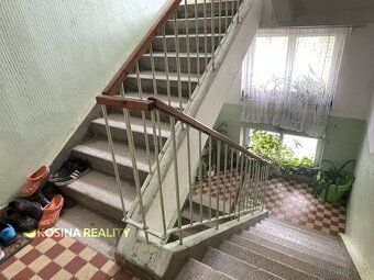 Nabízím k pronájmu byt 2+1, o velikosti 52 m2, který se nach