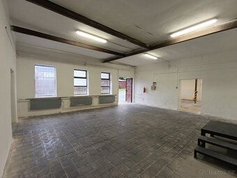 Pronajmu sklad/dílnu 160 m2 v Lučanech v průmyslovém areálu 