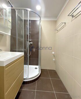 Pronájem velmi pěkného bytu 3+kk, o ploše 68m2 s lodžií, umí