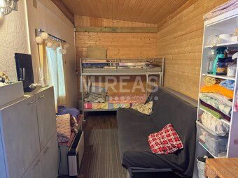 Nabízíme k prodeji stavební pozemek o rozloze 735 m², vhodný