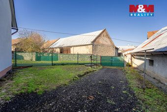 Nabízíme prostorný rodinný dům v obci Lošany, část obce Lošá