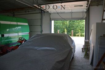 Rád bych Vám představil k pronájmu prostornou garáž, do kter