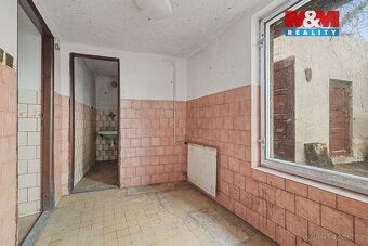 Nabízím k prodeji samostatný rodinný dům v klidné části obce