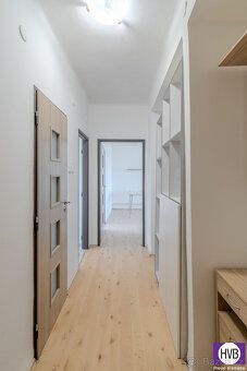Nabízíme k pronájmu byt 2+1 v osobním vlastnictví, o obytné 