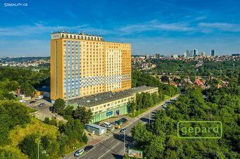 Majitel nabízí k dlouhodobému pronájmu útulný a slunný byt 2