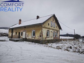 Prodej rodinného domu 5+2 o podlahové ploše 200 m2. Dům je č