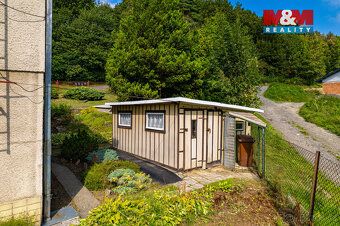 Pronájem rodinného domu 6+1 o užitné ploše 130 m² v klidné č