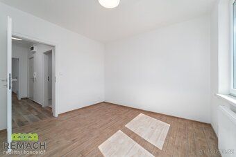 Ev.č. 03499 Kompletně zrekonstruovaný cihlový byt o dispozic