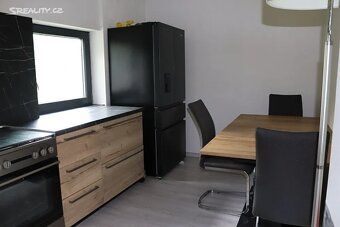Dovolujeme si vám nabídnout jedinečnou příležitost ke koupi 