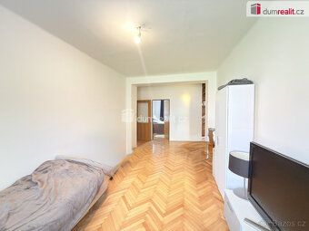 Nájem 11000 kč + služby 5500 Kč. Kauce 15000 Kč Provize 1200