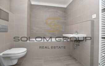 Pronájem bytu 2+kk/Lodžie, 63 m², který se nachází ve 2. NP 