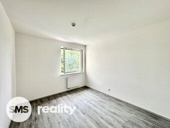Zcela nový, ještě nebydlený apartmán 2kk je umístěn v pátem 