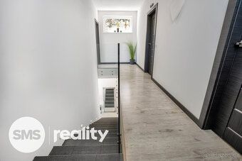 Nabízím Vám ke koupi ideální 1/2 podílu na samostatně stojíc