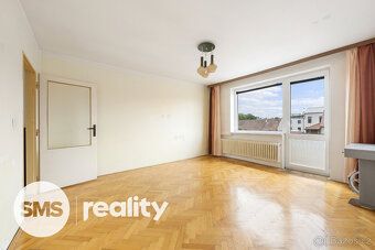 Ve výhradním zastoupení majitele Vám nabízíme dům v obci Rat