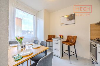 Nabízíme k prodeji útulný byt 2+1 o výměře 43 m², situovaný 