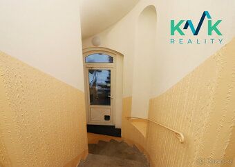 Nabízíme k pronájmu světlý a prostorný byt 2+1 o výměře 55 m