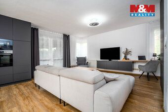 Nabízíme k prodeji rodinný dům 4+1 o užitné ploše 105m², s c