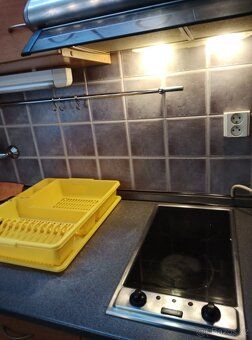 Volný k nastěhování, cihla, přízemní s balkonem, vhodný pro 