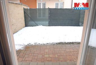 Pronájem bytu 2+kk o celkové ploše 58 m2 v prvním nadzemním 