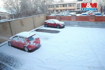 Pronájem bytu 2+kk o celkové ploše 58 m2 v prvním nadzemním 