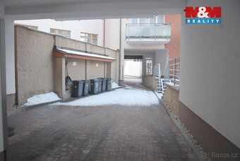 Pronájem bytu 2+kk o celkové ploše 58 m2 v prvním nadzemním 