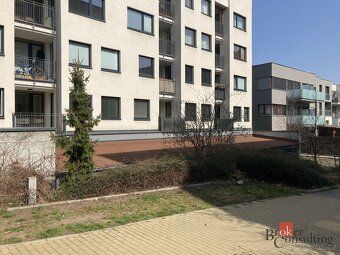 Pronájem bytu 3+kk, 75m2, s krytou lodžií a garážovým stáním