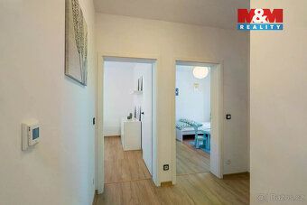 Ve výhradním zastoupení nabízíme k prodeji moderní rodinný d