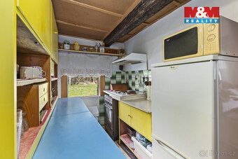 Nabízíme k prodeji rodinný dům o dispozici 3+kk v centru obc