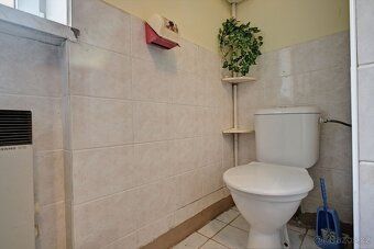 Ev.č. 01117 Nabízíme k prodeji byt 2+1 s balkonem ve třetím 