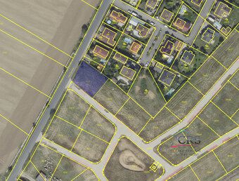 Nabízíme Vám na prodej stavební pozemek o velikosti 716 m2, 