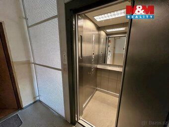Nabízíme k prodeji družstevní byt 3+1 s balkónem a výhledem 