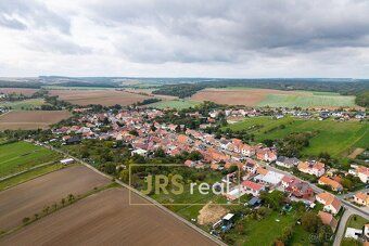 Ref # 140037JV Looking for long-term tenant for modern production and storage area in Zakřany…