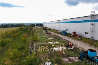 Ref # 140037JV Looking for long-term tenant for modern production and storage area in Zakřany…