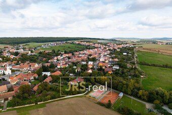 Ref # 140037JV Looking for long-term tenant for modern production and storage area in Zakřany…