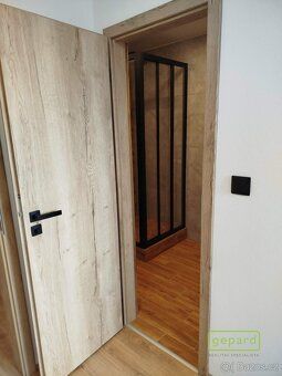 Prodáme výhradně kompletně a luxusně zrekonstruovaný byt 1+1