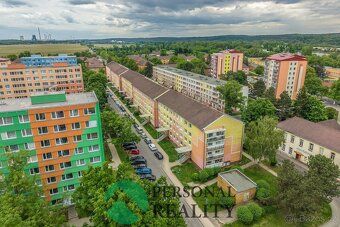 Ref. No. 03076 We offer for sale a beautiful and spacious apartment of dispo