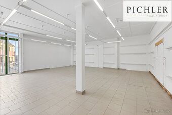 We offer for sale commercial land located in the wider center of Kladno