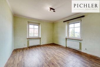 We offer for sale a spacious apartment of 3+kk layout with an area
