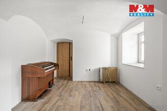 Chalupa po celkové rekonstrukci s podlahovým vytápěním, tepe