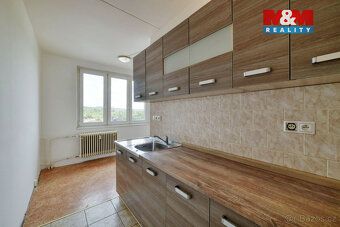 We offer for sale an apartment 3+1 with usable area of 74 m², located on the third floor of a…