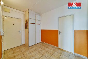 We offer for sale an apartment 3+1 with usable area of 74 m², located on the third floor of a…