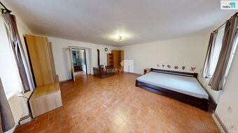 We offer for sale a family house in the village of Habry in the district of Havlíčkův Brod