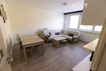 Nabízíme na prodej prostorný byt 4+1 s lodžií, 89 m² – Zlín,