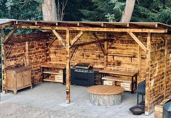 Nabízíme k dlouhodobému pronájmu celý penzion Kokořín Forest