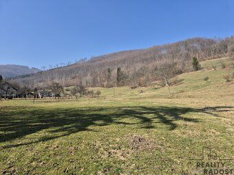 Sale of an amazing building plot in beautiful surroundings of the village 