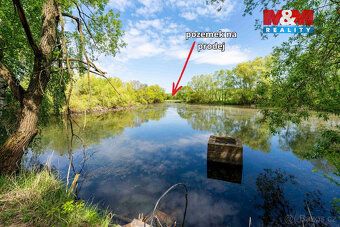 We offer for sale a plot of land measuring 1,137 m² in cadastral district Benešov.