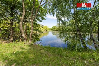 We offer for sale a plot of land measuring 1,137 m² in cadastral district Benešov.