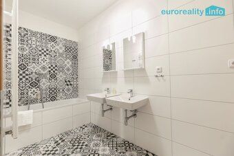 Rent apartment 2+1, 69 m², Náměstí Míru St., Mlada Boleslav
N