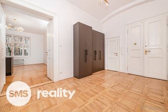 Nabízíme k pronájmu kompletně zrekonstruovaný a skvěle dispo